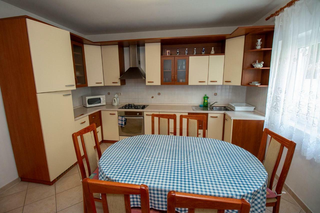 Apartmani Vrljicak Omiš Extérieur photo