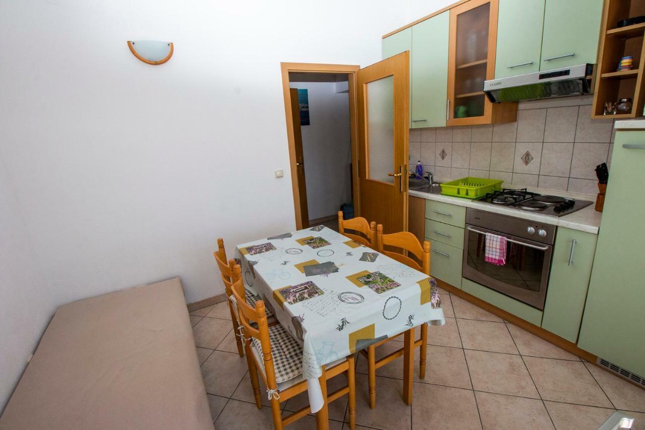 Apartmani Vrljicak Omiš Extérieur photo