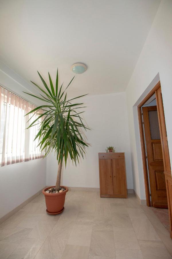 Apartmani Vrljicak Omiš Extérieur photo